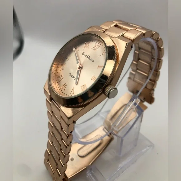 Gino Milano Women's Watch Rose Gold (New Battery) Beautiful Water Resistant - Picture 4 of 8